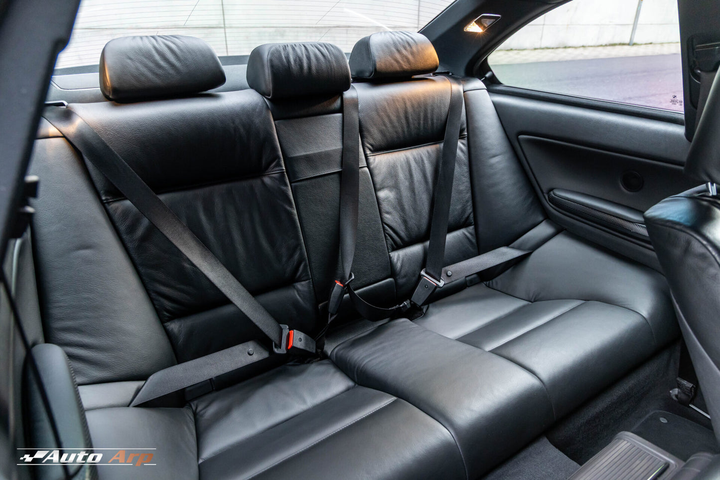 Used BMW E46 Coupe 1999-2005 seat belt rear right | بي ام دبليو E46 كوبيه seat belt rear right حزام امان المقعد الخلفي