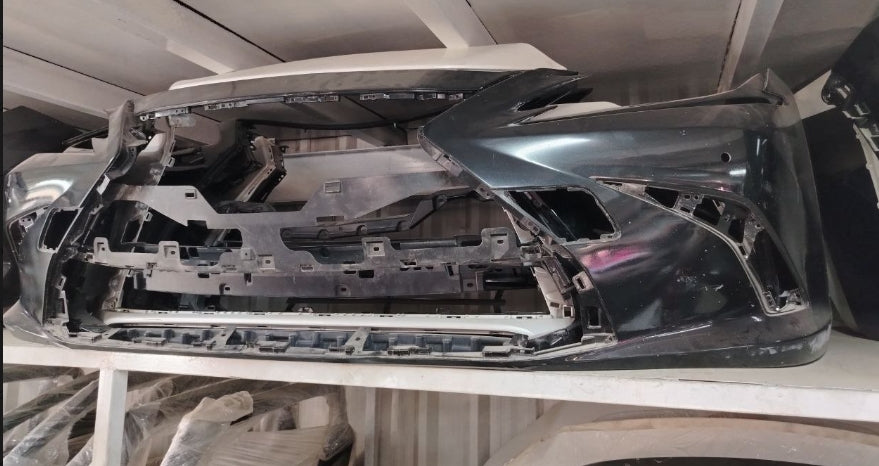 Used Original OEM Empty Bumper for Lexus ES, RX & NX | Models 2015–2025 صدام فاضي أصلي مستعمل لكزس ES و RX و NX | موديلات 2015–2025