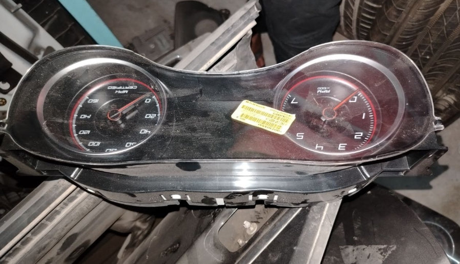 Used 2016–2023 Dodge Charger Speedometer Cluster – لوحة عدادات السرعة مستعملة لدودج تشارجر 2016–2023