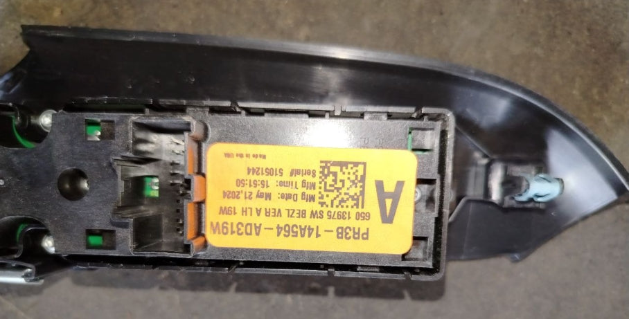 Used 2018–2023 Ford Mustang Door Switch - مستعمل مفتاح باب لفورد موستانج 2018–2023