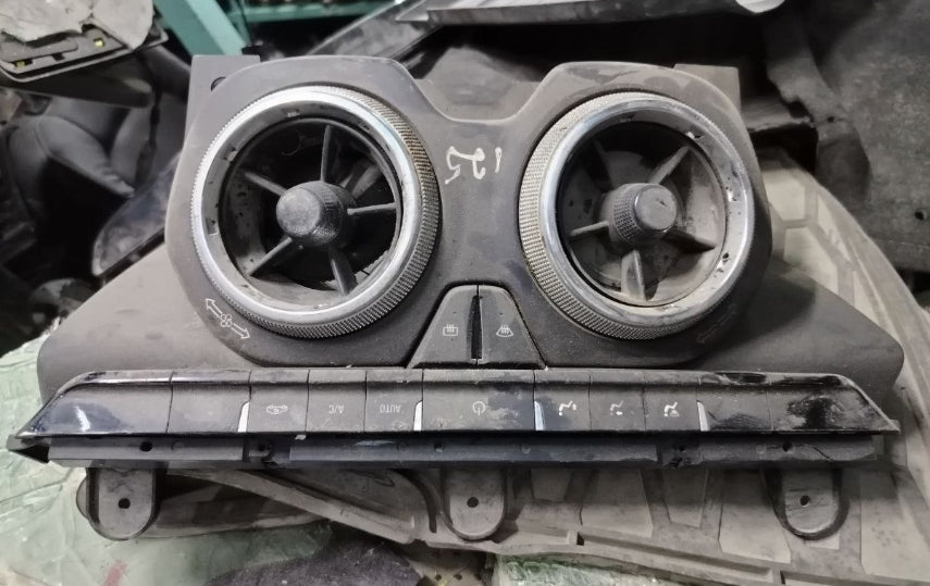 Used 2016–2023 Chevrolet Camaro A/C Heater Climate Control – Temperature & Fan Adjustment Unit - مستعمل وحدة تحكم تكييف الهواء والتدفئة شفروليه كمارو 2016–2023 – وحدة ضبط درجة الحرارة والمروحة