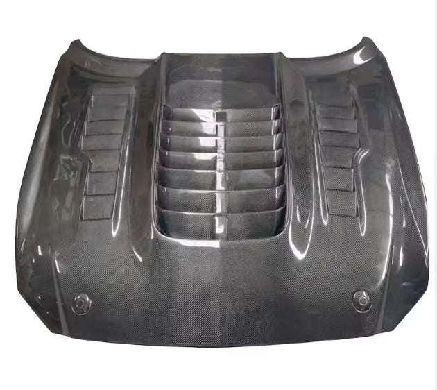 Carbon Fiber Front Hood Air Vent Trim – GT500 Style Bonnet Cover for Ford Mustang Coupe/Convertible 2-Door (2015–2017) غطاء فتحة تهوية غطاء المحرك من ألياف الكربون – تصميم GT500 لسيارة فورد موستانج كوبيه / قابلة للتحويل بابين (2015–2017)