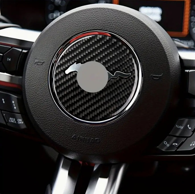 Premium Carbon Fiber Steering Wheel Panel Stickers, Interior Decoration for Ford Mustang (15-20 Models) ملصقات زينة لوحة عجلة القيادة من ألياف الكربون الفاخرة, تعديل داخلي لسيارة فورد موستنج (موديلات 15-20)