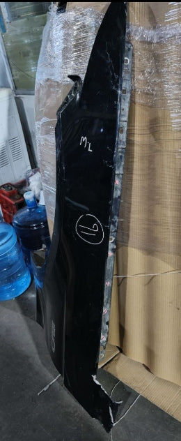 Used Ford Mustang Front Fender 2018 – Passenger & Driver Side, 1 Piece, رفرف أمامي مستعمل لفورد موستانج 2018 – جهة السائق والراكب، قطعة واحدة