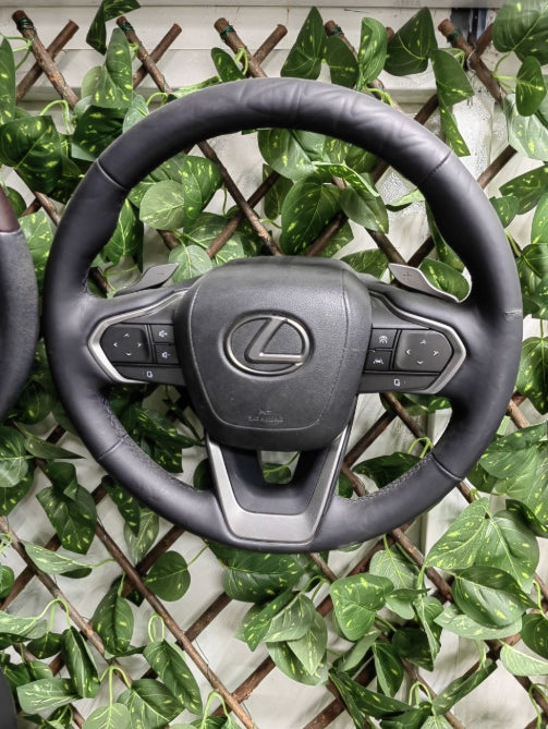 Used Original Steering Wheel for Lexus RX & NX 2023-2025 مقود أصلي مستعمل لكزس RX وNX 2023–2025