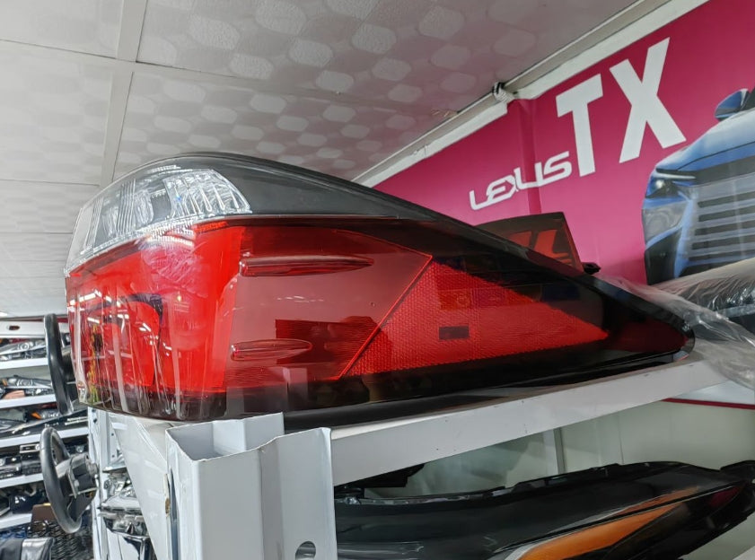 Used Lexus RX Tail Lights (Driver & Passenger Side) | 2019–2022 Original فوانيس خلفية لكزس RX أصلية مستعملة (يمين + يسار) موديلات 2019–2022