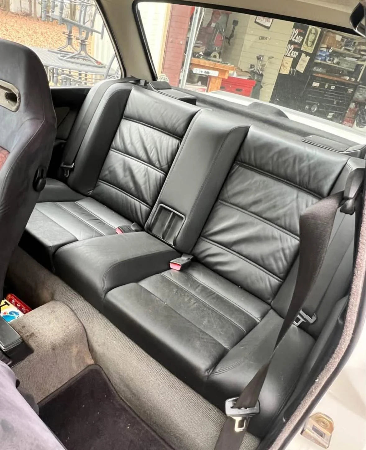 BMW E30 1982-1993 Rear Seat Coupe بي ام دبليو المقعد الخلفي كوبية باب واحد