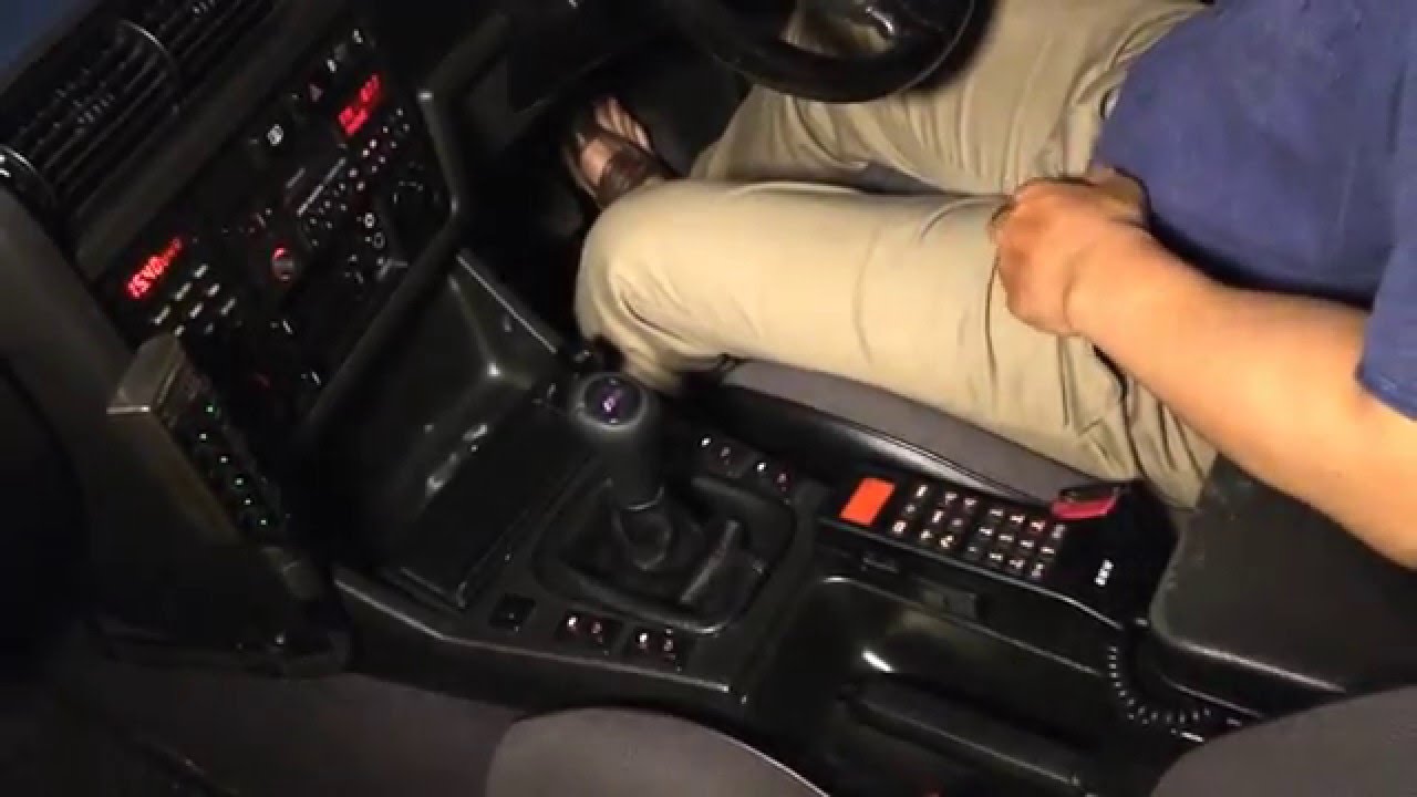 Used BMW E30 1982-1993 BMW Mobile Phone بي ام دبليو هاتف