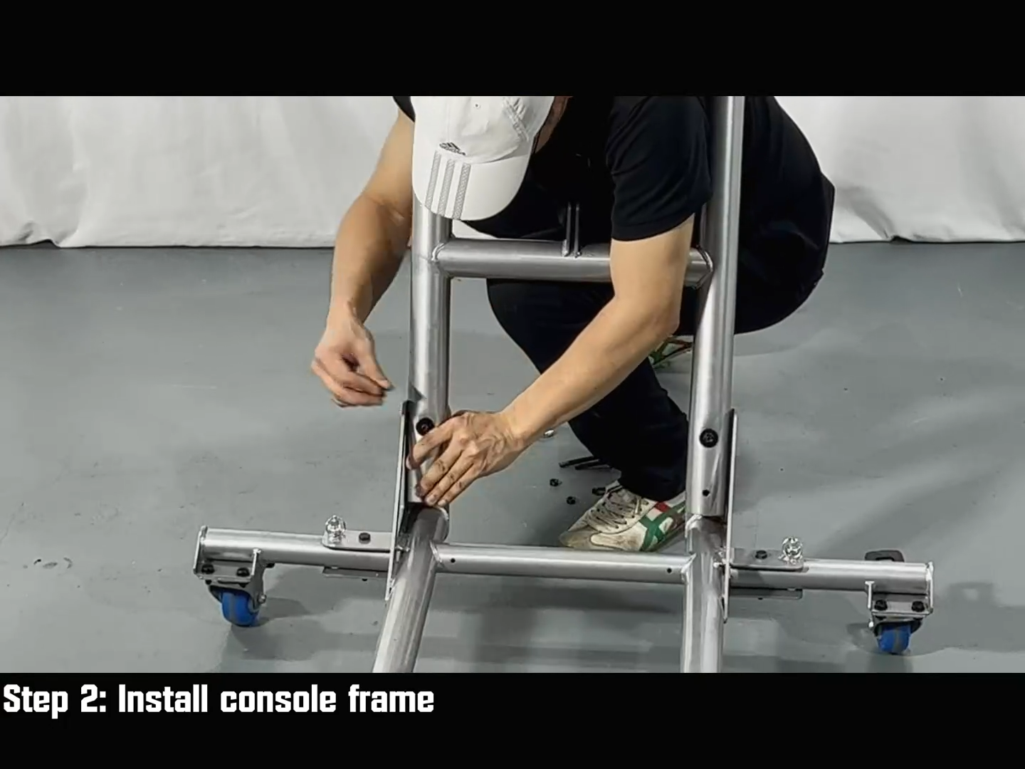 Enjoy Freedom Hard Top Roof Lifter Compatible with Jeep Wrangler 1997-2025, Heavy-Duty & Adjustable استمتع بالحرية رافعة سقف صلب متوافقة مع جيب رانجلر 1997-2025، قوية التحمل وقابلة للتعديل