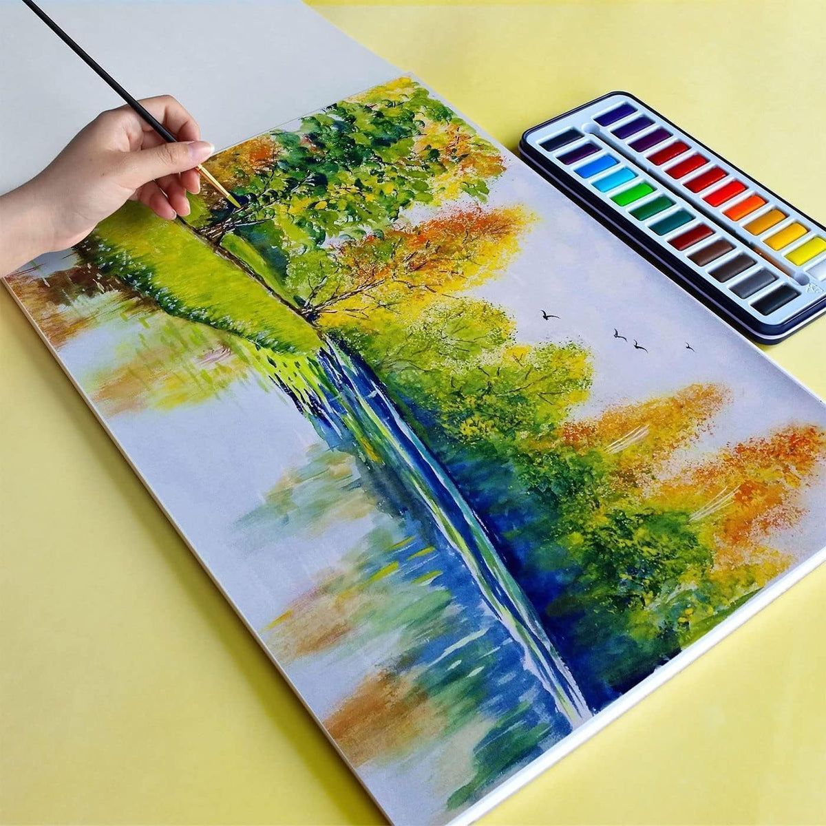 Alayjah, Watercolor Pad,1 Piece, Compact & Durable Painting Paper for Watercolors, Ideal for Travel, Students & Beginners  دفتر ألوان مائية، ورق رسم مدمج ومتين للألوان المائية، مثالي للسفر والطلاب والمبتدئين