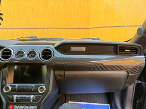 Really carbon fiber Ford Mustang Dashboard 2018+طبلون فورد موستنج كاربون فايبر اصلي