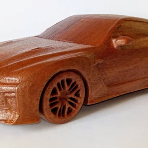 NISSAN GT-R 2017 Wood Model Car Simulation Toy - لعبة محاكاة سيارة موديل خشبي NISSAN GT-R 2017