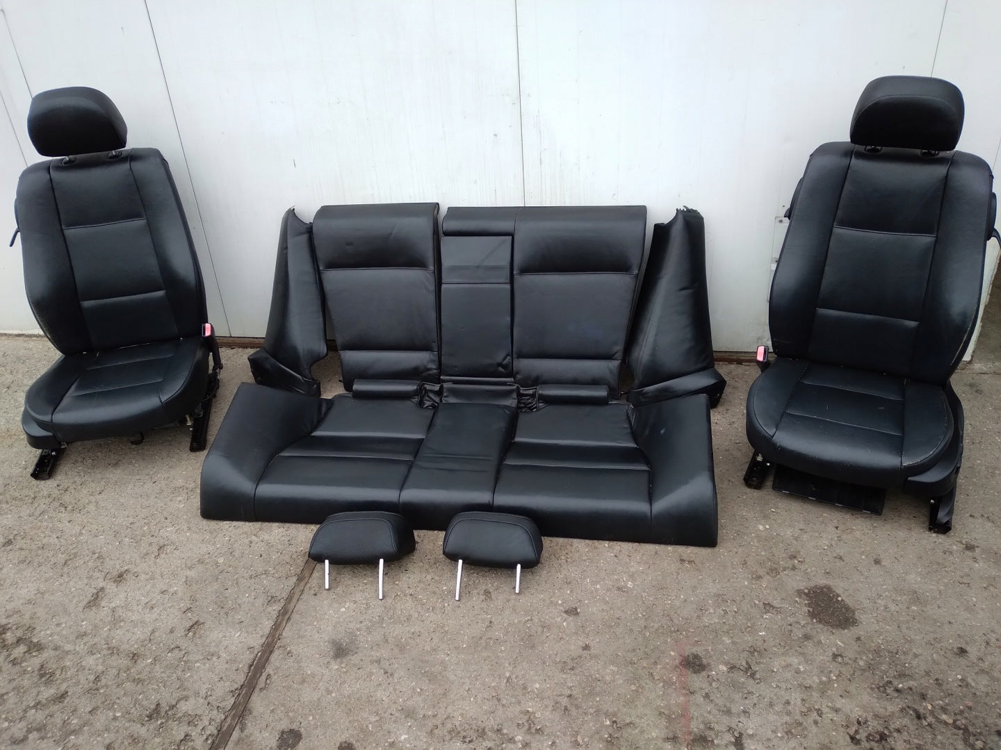 BMW E46 Coupe 1999-2005 driver seat | بي ام دبليو E46 كوبيه driver seat