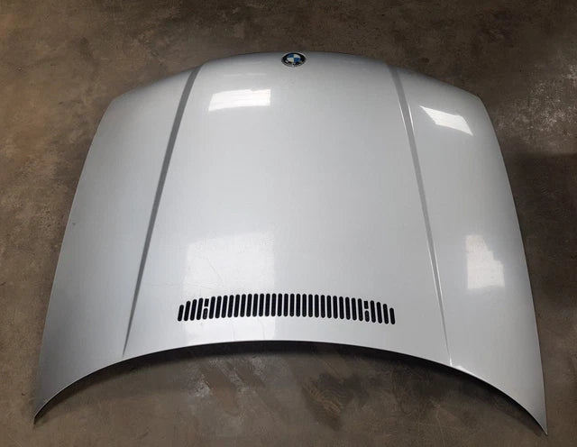 Used BMW E46 Coupe 1999-2005 Front Hood / Bonnet   بي ام دبليو كوبيه غطاء المحرك كبوت