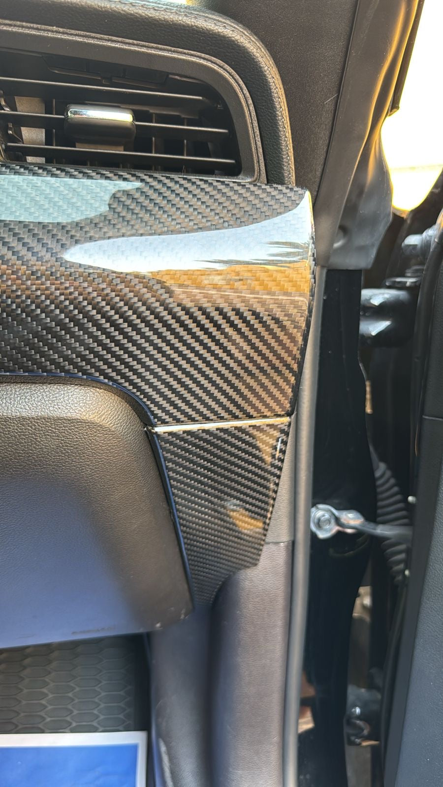 Really carbon fiber Ford Mustang Dashboard 2018+طبلون فورد موستنج كاربون فايبر اصلي