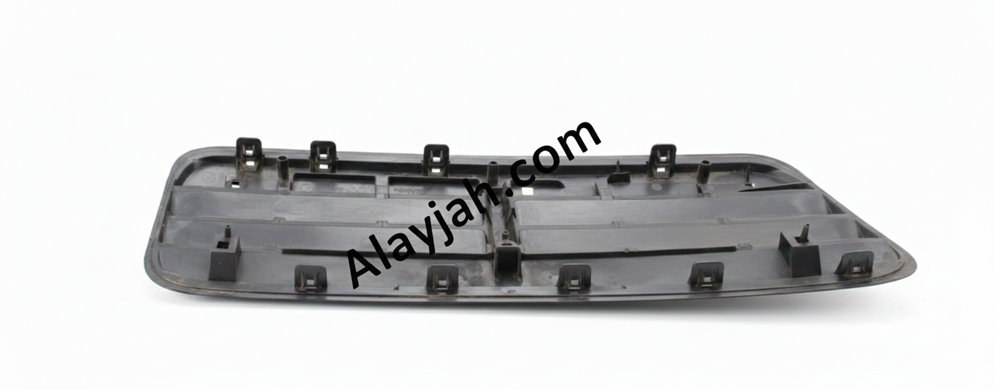 Used Genuine Ford Mustang 2024 Hood Air Vent Grille شبك فتحة تهوية غطاء المحرك أصلي مستخدم فورد موستنج 2024