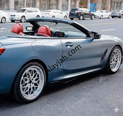 Dry Carbon Fiber Side Fender Cover Trim – Front Fender Vent Accessory for BMW 8 Series G14/G15/G16 (2020+) غطاء جانبي لجناح السيارة من ألياف الكربون الجافة – ملحق فتحة الجناح الأمامي لسيارات بي إم دبليو الفئة الثامنة G14/G15/G16 (2020+)
