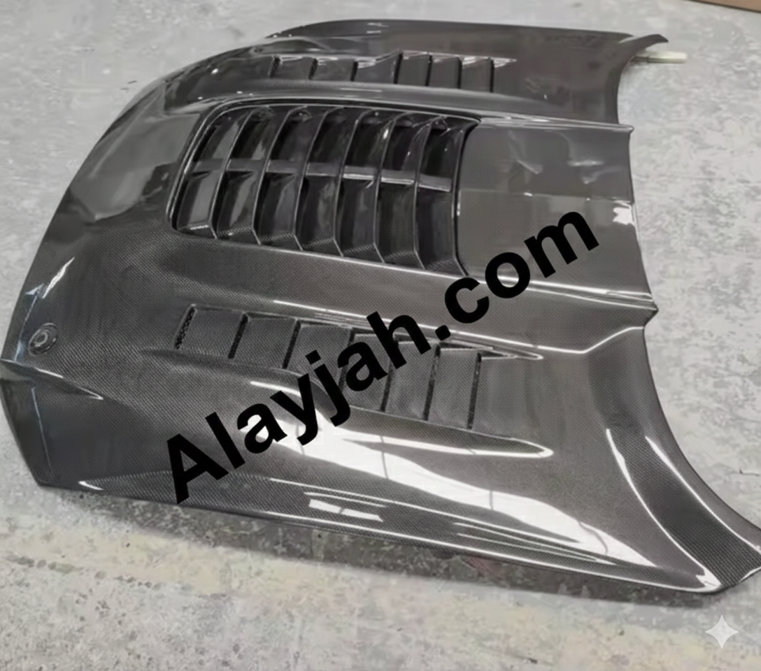 Carbon Fiber Front Hood Air Vent Trim – GT500 Style Bonnet Cover for Ford Mustang Coupe/Convertible 2-Door (2015–2017) غطاء فتحة تهوية غطاء المحرك من ألياف الكربون – تصميم GT500 لسيارة فورد موستانج كوبيه / قابلة للتحويل بابين (2015–2017)