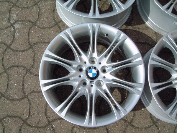 Used  BMW E46 Coupe 1999-2005 wheels 18 inch set | بي ام دبليو E46 كوبيه wheels 18 inch set