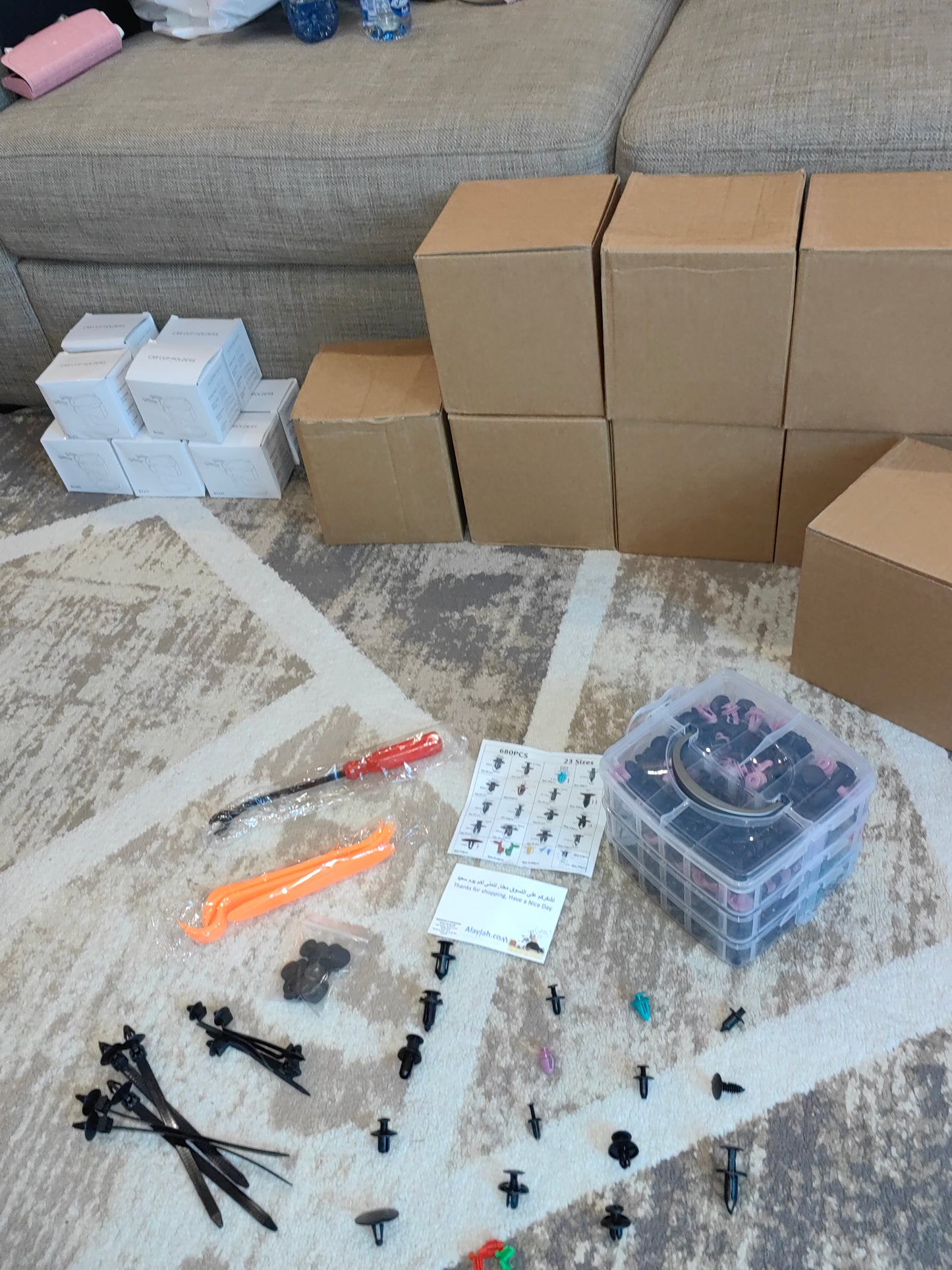 كليبات تثبيت السيارات، لتثبيت قطع السيارات، 100 قطعة Automotive Fastener Clips, Car Parts Fixing Kit, 100 Pieces