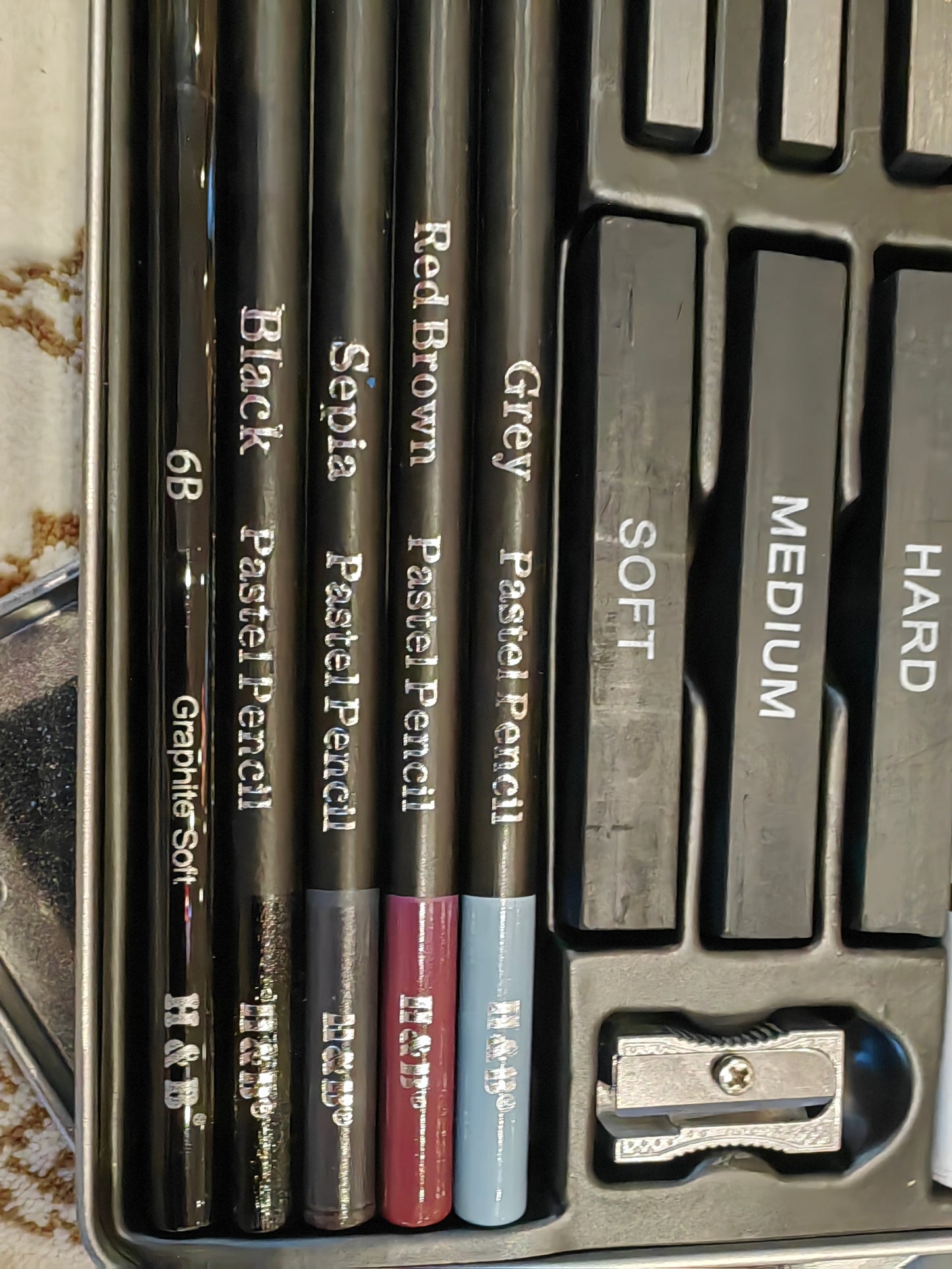 12 PCS Mini Portable Art Set Sketching Pastel  Charcoal Pencil Kit  20100350 الوان خشبية باستيل مع فحم  احترافية