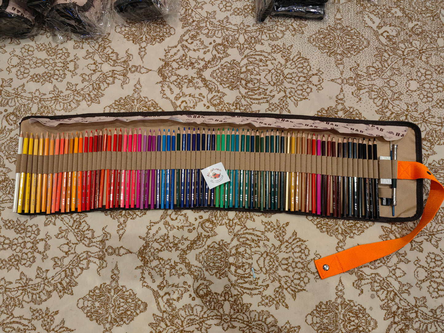 Professional Wooden Art 72 Watercolor Colored Pencils Setالوان خشبية مائية احترافية 72 قلم في محفظة جلدية مع الأدوات