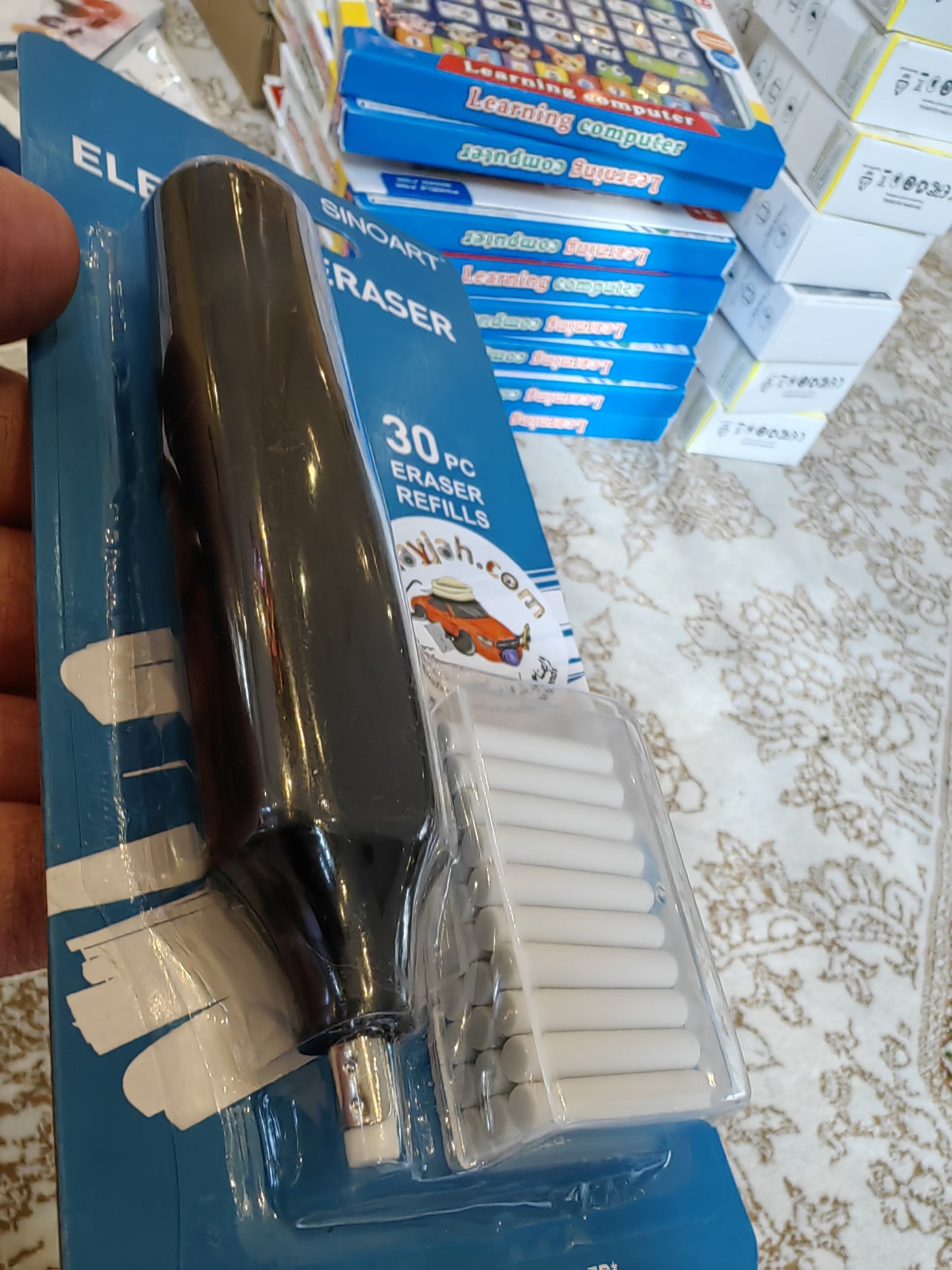 Alayjah Electric Eraser, 1 Pc, Battery-Operated, 30 Refills, Precise Tool for Artists & Students 20100290 علايجا ممحاة كهربائية، قطعة واحدة، تعمل بالبطارية، مع 30 إعادة تعبئة، أداة دقيقة للفنانين والطلاب