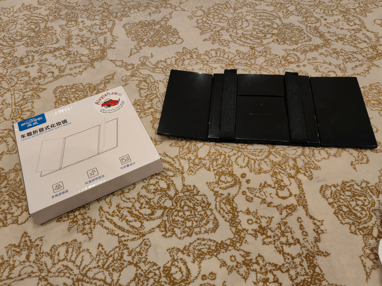 Universal 3-Way Foldable Car Vanity Mirror – Premium Trifold Interior Accessory for Sun Visor, Sunshade & On-the-Go Makeup  مرآة زينة ثلاثية قابلة للطي للسيارة – إكسسوار داخلي فاخر للواقي الشمسي وظلال الشمس وتطبيق المكياج أثناء التنقل