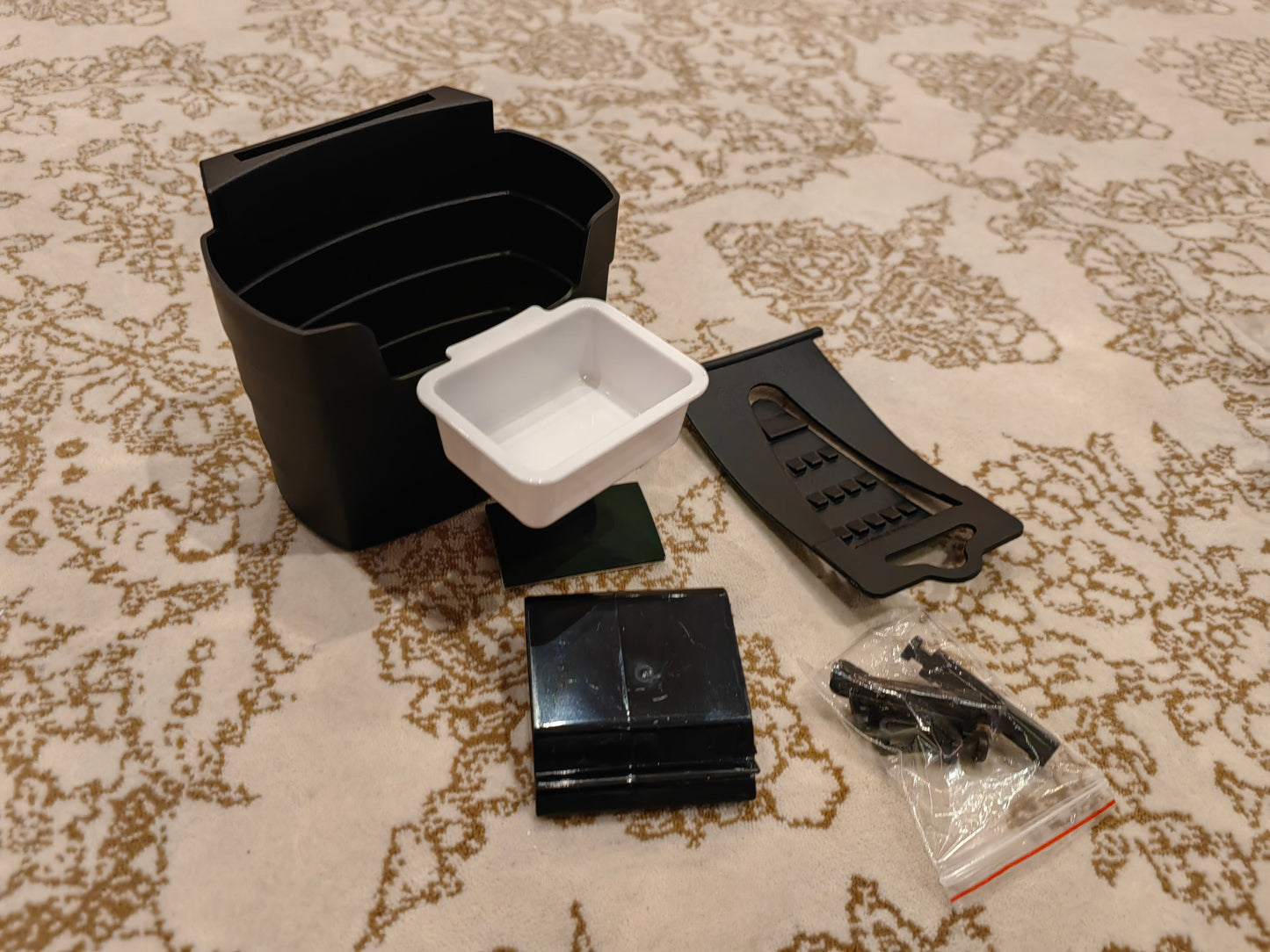 عبوتان من حامل صينية المربى المتعدد الوظائف الفاخر العالمي – حامل صلصات داخل السيارة / صينية للبطاطس المقليةPack of 2 Universal Luxury Multi-Function Jam Tray Sauce Dish Holder Interior Car Tray French Fry Holder