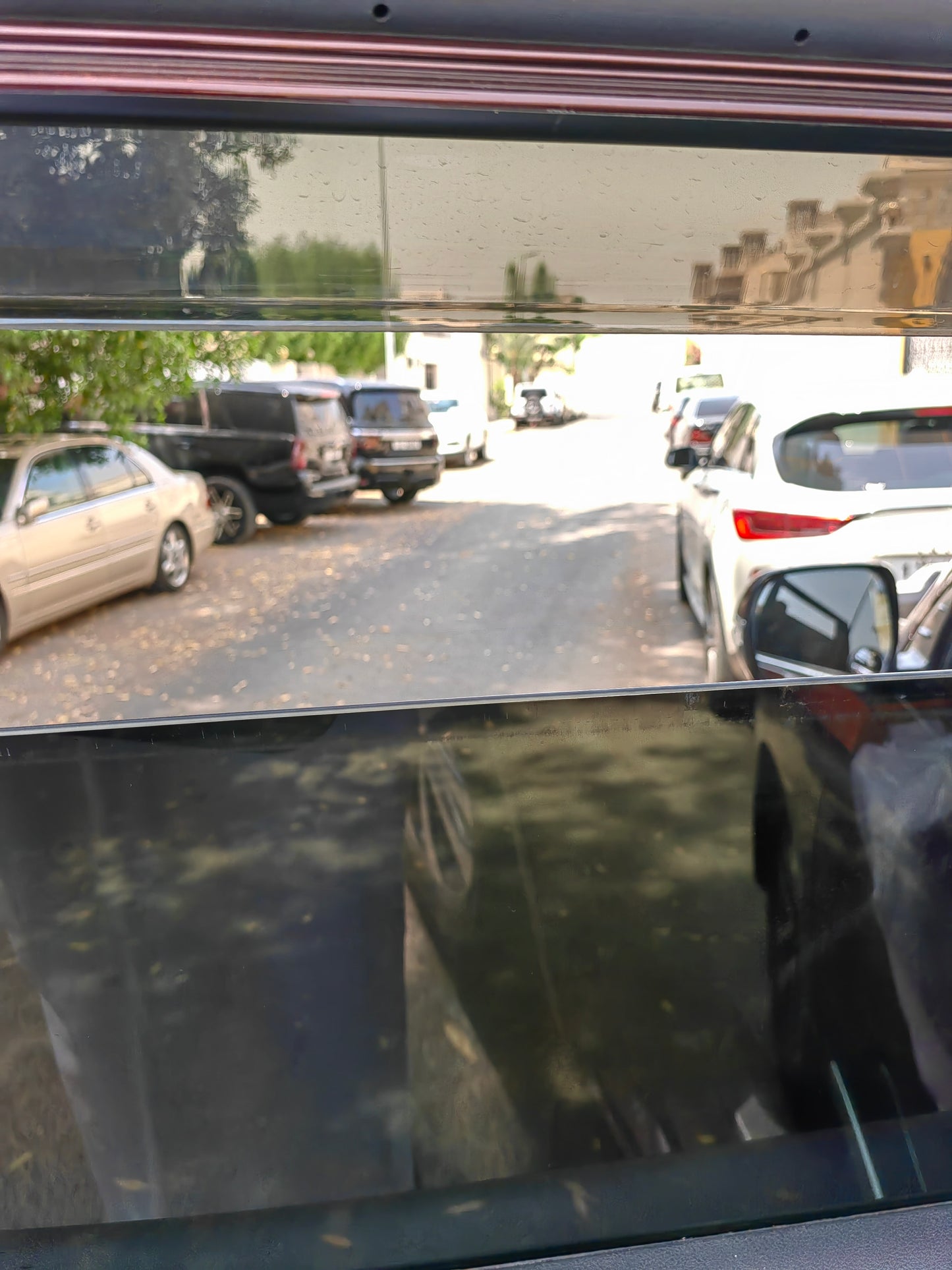 Alayjah, Solar Car Exhaust Fan, 1 Pc, Dual USB/Solar, 3-Speed Vent, Easy Install, Keeps SUV/Truck Cool ألايجاه، مروحة عادم شمسية للسيارة، USB مزدوج، 3 سرعات، سهلة التركيب، تبريد SUV/شاحنة