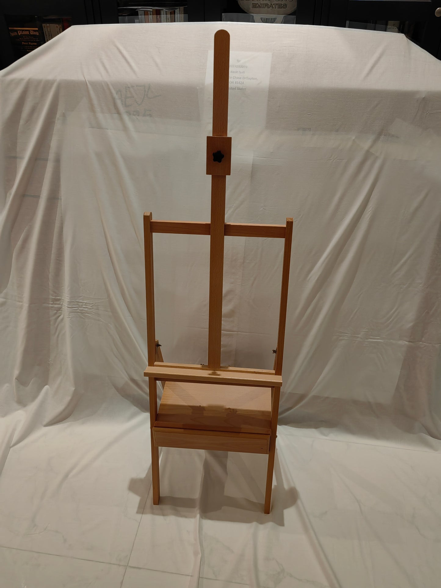 Alayjah, Professional Beech Wood Adjustable Easel with Built-in Drawer, 1-Piece, Sturdy Artist Stand for Painting & Storage 20100240، حامل رسم احترافي قابل للتعديل مصنوع من خشب الزان مع درج مدمج، قطعة واحدة – حامل متين للفنانين للرسم والتخزين
