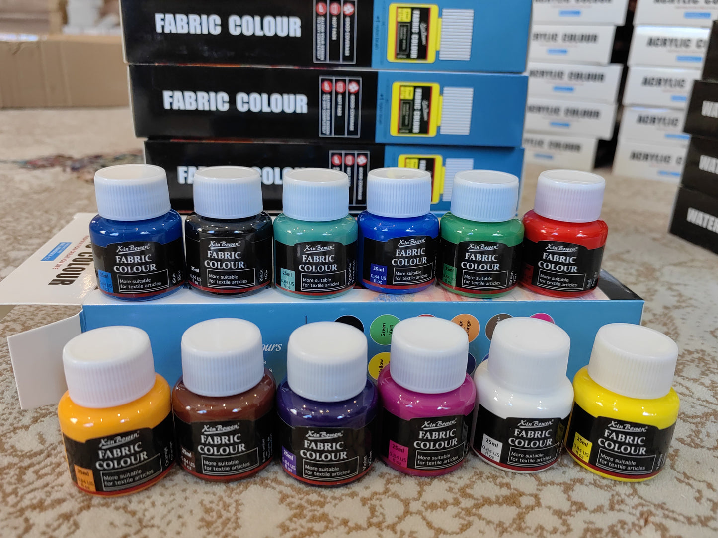 12-Color Fabric Paint & Poster Colour Set, Non-Toxic Pigments, 1 Box for DIY Crafts, Wall Art & Art Students 20100171  ألوان قماش وملصقات من 12 لونًا، أصباغ غير سامة، علبة واحدة للأشغال اليدوية وفن الحائط وطلاب الفنون