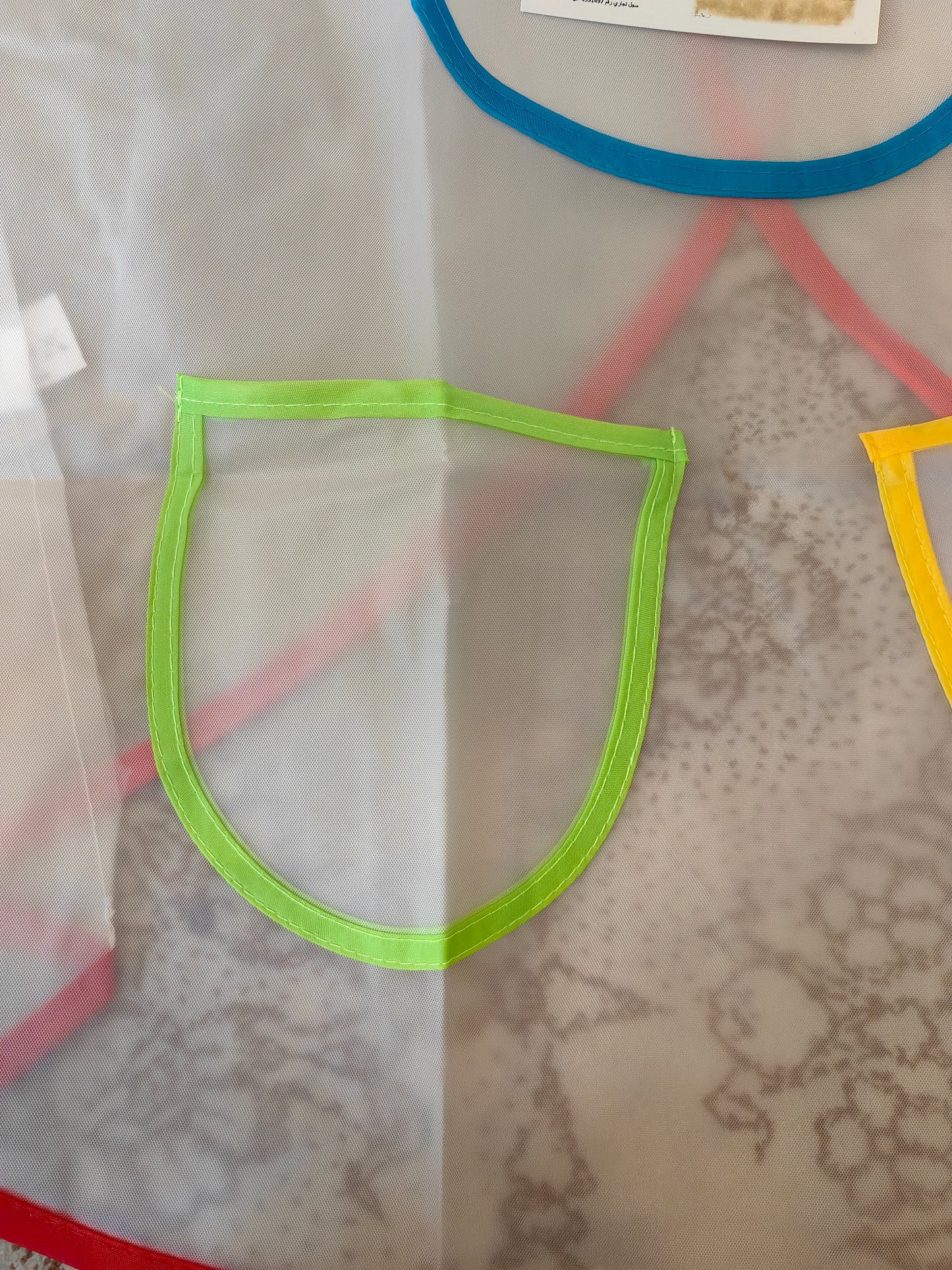 Alayjah, Long-Sleeved Waterproof Painting Apron, 1 Piece, Anti-Stain Art Smock for Kids, Full Coverage & Easy to Clean(Free Size) 20100220 (Special Prices for Sellers اسعار خاصة للتجار )