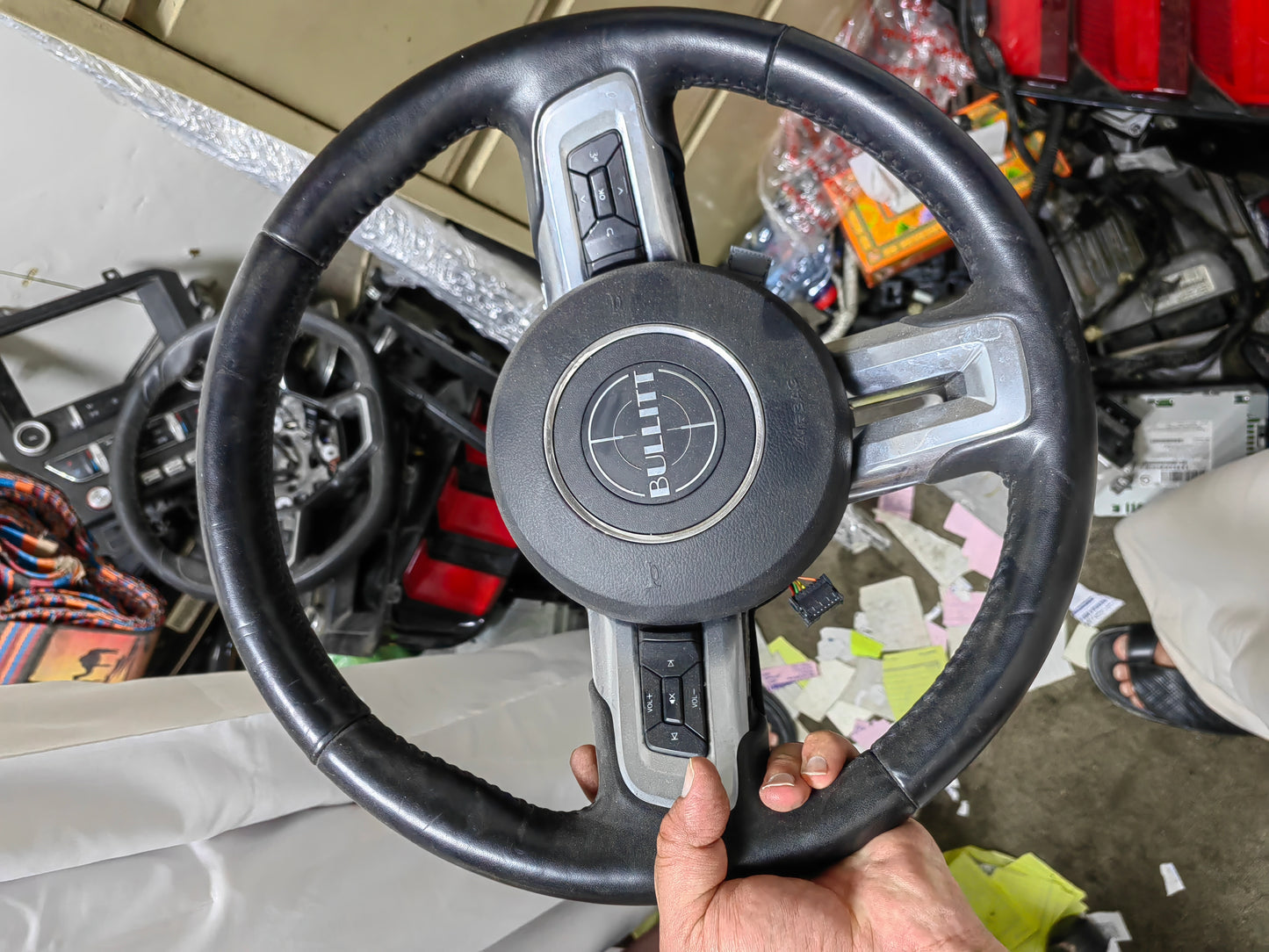 Used Bullitt Ford Mustang Automatic Steering Wheel with Airbag 2015-2023 سكان ديكسون موستنج مع شفترات