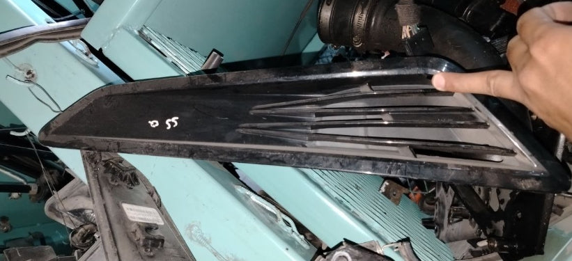 Glossy Black Hood Scoop Vent Bonnet Cover Decor for Chevrolet Camaro 2016-2023 – غطاء فتحة غطاء المحرك باللون الأسود اللامع لتزيين الشنطة لشفروليه كمارو 2016–2023