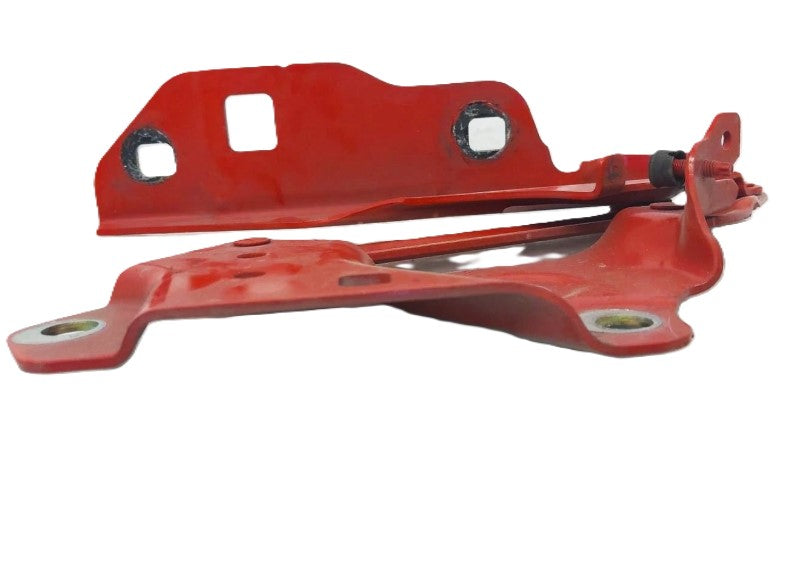 Used Chevrolet Camaro 2016-2023 Front Hood Hinge Brackets – Driver & Passenger Side,حامل مفصل غطاء المحرك الأمامي مستعمل لشفروليه كمارو 2016–2023 – جهة السائق والراكب