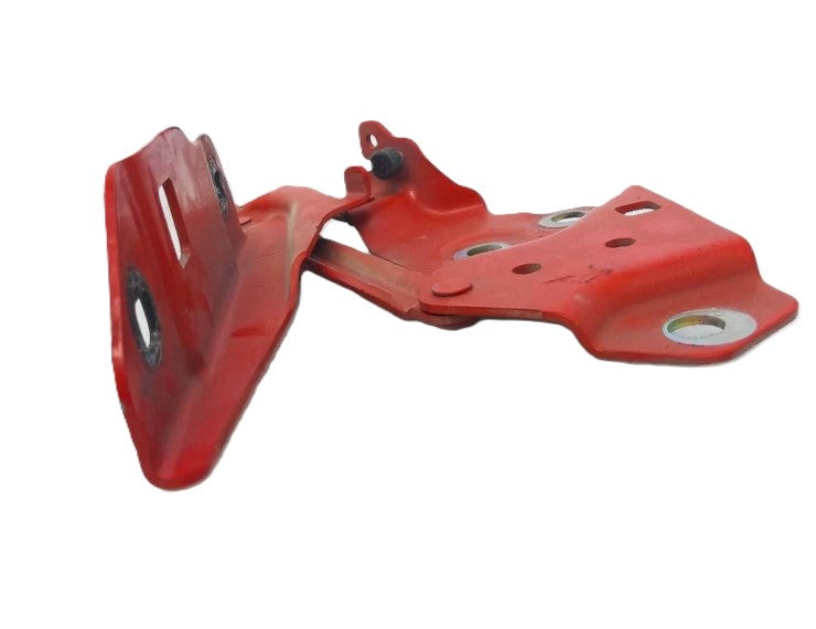 Used Chevrolet Camaro 2016-2023 Front Hood Hinge Brackets – Driver & Passenger Side,حامل مفصل غطاء المحرك الأمامي مستعمل لشفروليه كمارو 2016–2023 – جهة السائق والراكب