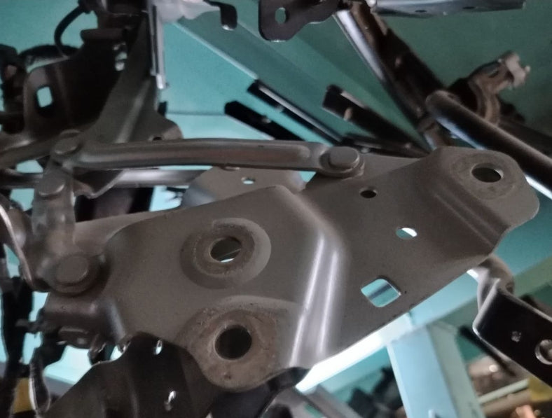 Hood Latch Lock FR3Z-16700-B for Ford Mustang 2015-2024 –  قفل غطاء المحرك FR3Z-16700-B لفورد موستانج 2015–2024