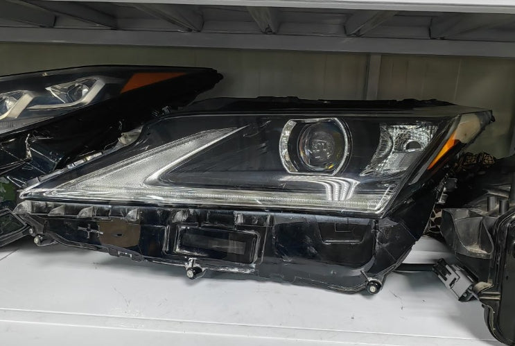 Used Lexus RX Headlights + Computer Module (Driver & Passenger Side) | 2016–2018 شمعة أمامية + كمبيوتر أصلي لكزس RX مستعمل (يمين + يسار) موديلات 2016–2018