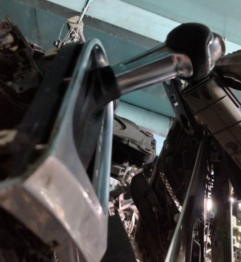 Used 2015–2023 Ford Mustang Automatic Gear Shifter –  ناقل حركة أوتوماتيكي مستعمل لفورد موستانج 2015–2023