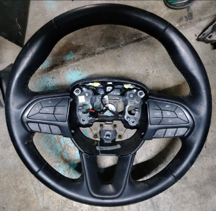 Used Dodge Charger & Challenger 2015–2023 Steering Wheel –  عجلة قيادة مستعملة لدودج تشارجر وتشالنجر 2015–2023