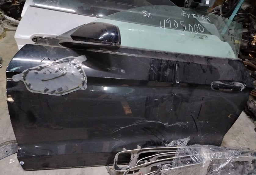 Used Ford Mustang 2015–2023 Driver & Passenger Doors –  أبواب السائق والراكب مستعملة لفورد موستانج 2015–2023