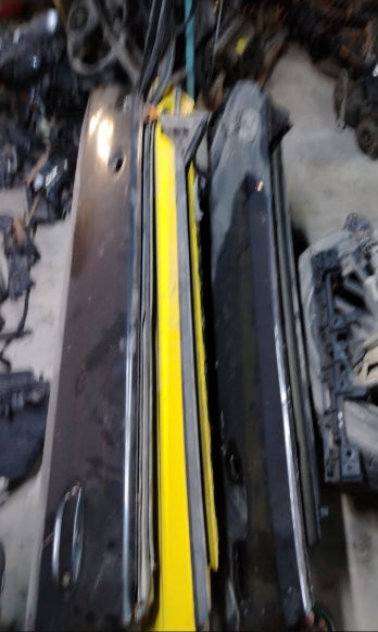 Used Chevrolet Camaro 2011–2014 Driver & Passenger Doors – أبواب السائق والراكب مستعملة لشفروليه كمارو 2011–2014