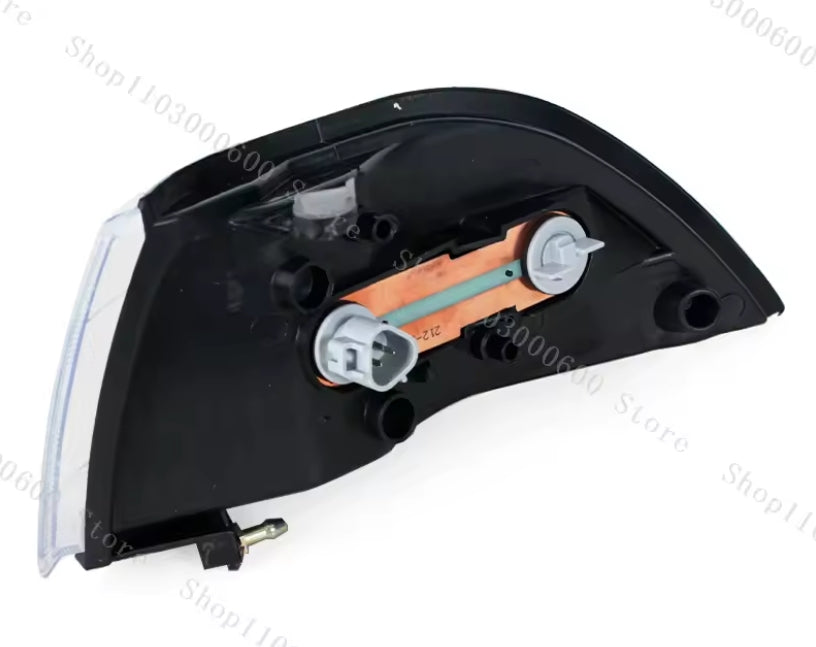 Front Corner Signal Light for Toyota Corolla EE90/AE90 1989-1992, Durable OEM-Style Bumper Lamp مصباح إشارة زاوية أمامية لتويوتا كورولا EE90/AE90 1989-1992 – لمبة بمبر بجودة أصلية متينة