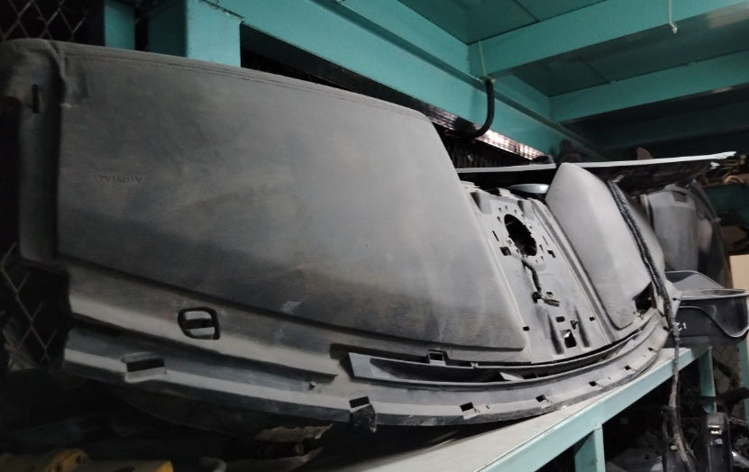 Used 2016–2023 Ford Mustang Dashboard –  لوحة عدادات مستعملة لفورد موستنج 2016–2023