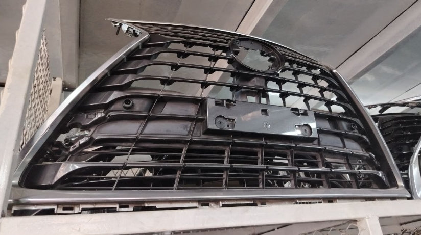 Used OEM Lexus NX Front Grille 2020 Original شبك أمامي لكزس NX أصلي مستعمل بدون شعار | موديلات 2020