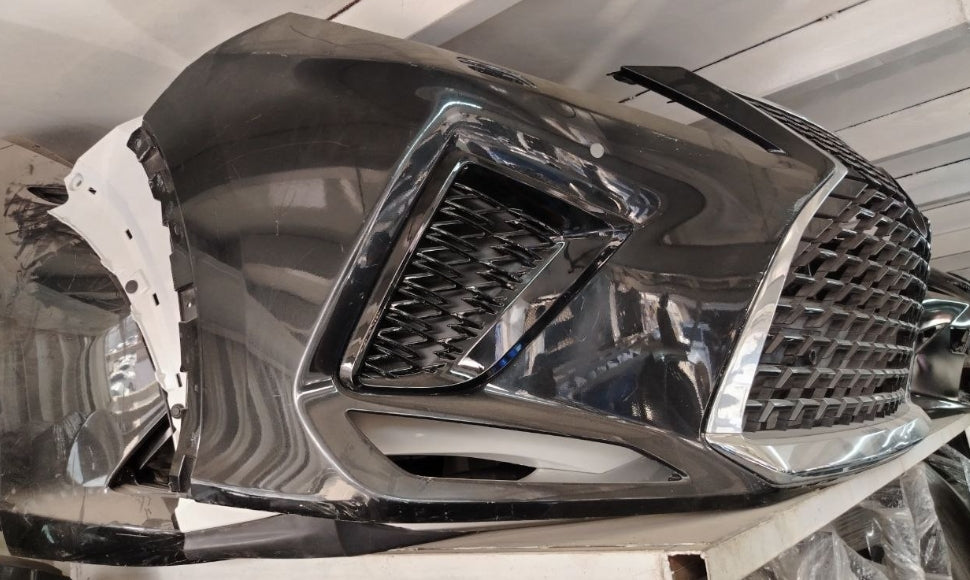 Used Original OEM Complete Bumper for Lexus ES, RX & NX | Models 2015–2025 صدام كامل أصلي مستعمل لكزس ES و RX و NX | موديلات 2015–2025