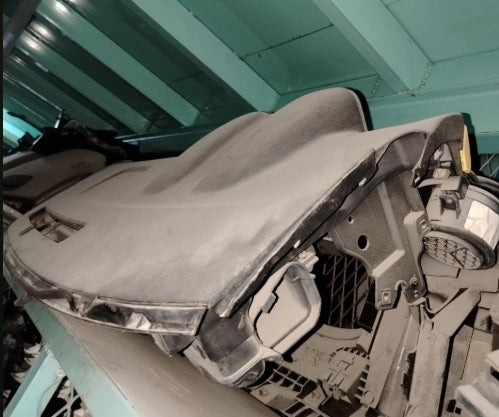 Used 2010–2014 Chevrolet Camaro Dashboard – لوحة عدادات مستعملة لشفروليه كمارو 2010–2014