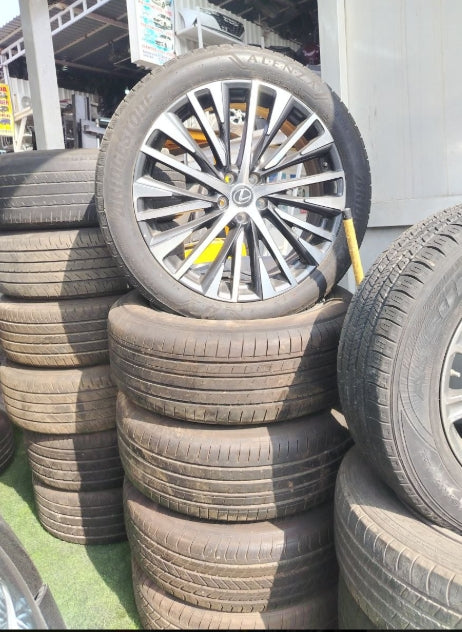 Used Original OEM Lexus RX 2025 Rims with Tires – Complete Set جنوط وإطارات أصلية مستعملة لكزس RX موديل 2025