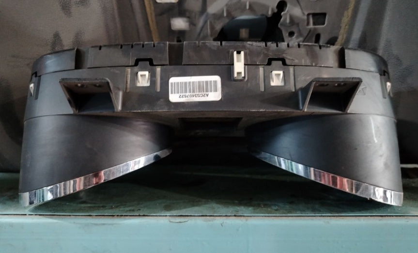 Used 2012–2015 Chrysler Speedometer Cluster – OEM Instrument Panel,  لوحة عدادات السرعة مستعملة لكرايسلر 2012–2015 – لوحة أجهزة أصلية من المصنع